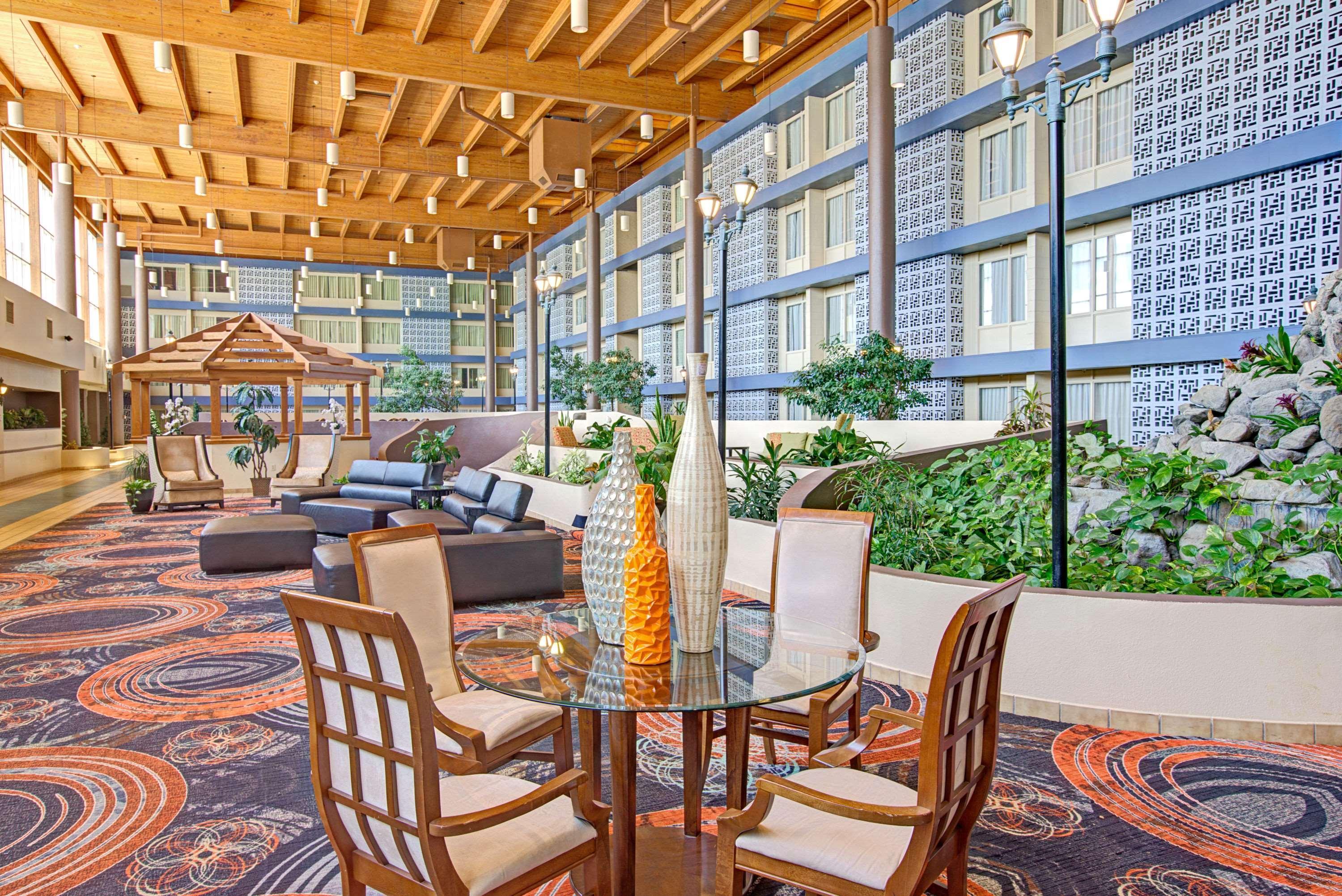 Ramada Plaza By Wyndham Charlotte South End Airport Hotel Екстериор снимка